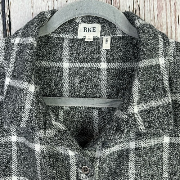 BKE from The Buckle Brushed Flannel Shirt Button Down Black White Eased Fit LRG - Picture 5 of 15